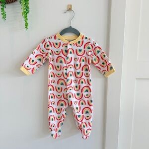 Chick Pea Rainbow Print Gender Neutral Baby Footie Pajama's Size 6-9 Month